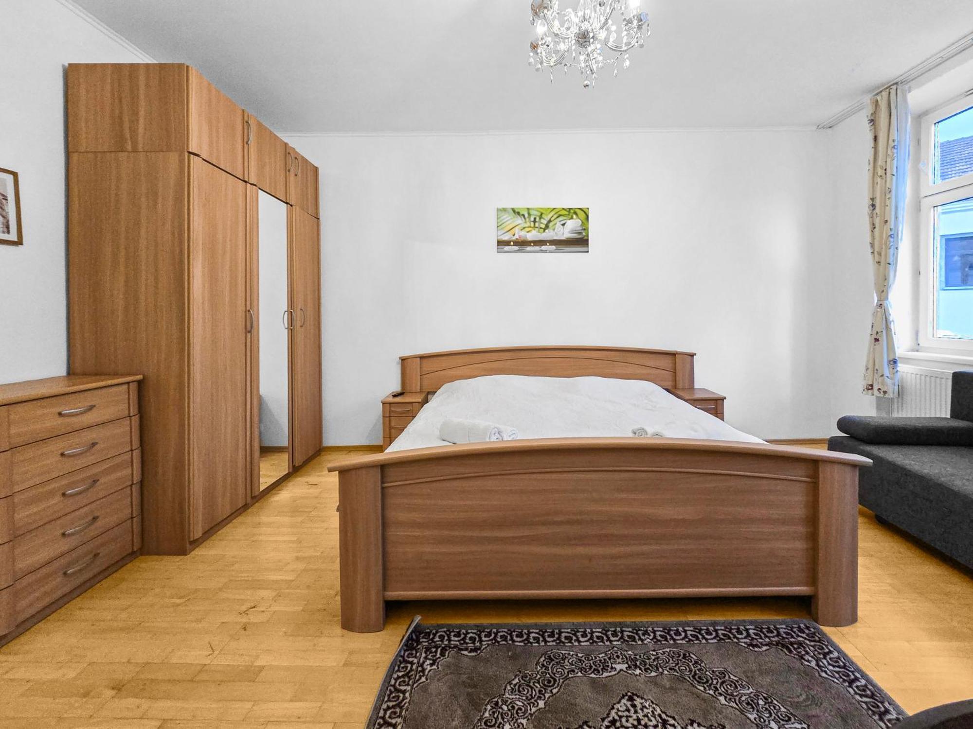 Spacious Three-Bedroom, Three King-Size Beds Vienna Esterno foto